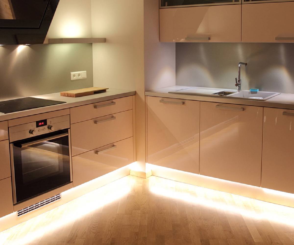 Electrician in Southampton and Hampshire. Electrician in Southampton and Hampshire.